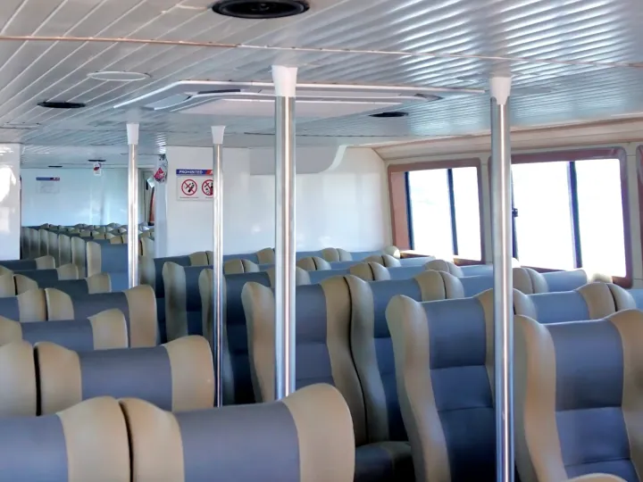 Tanis Grand Cruiser Cabin
